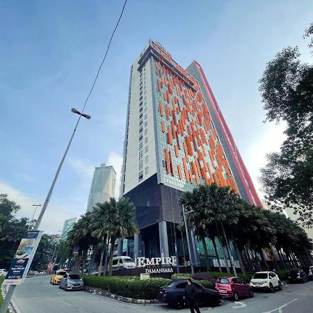 Q Damansara By Trillionz Petaling Jaya Exterior foto