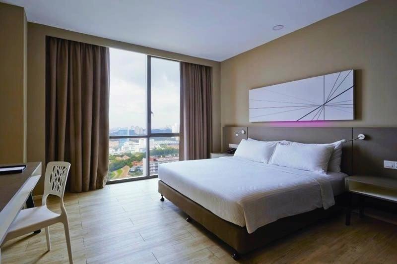Q Damansara By Trillionz Petaling Jaya Exterior foto