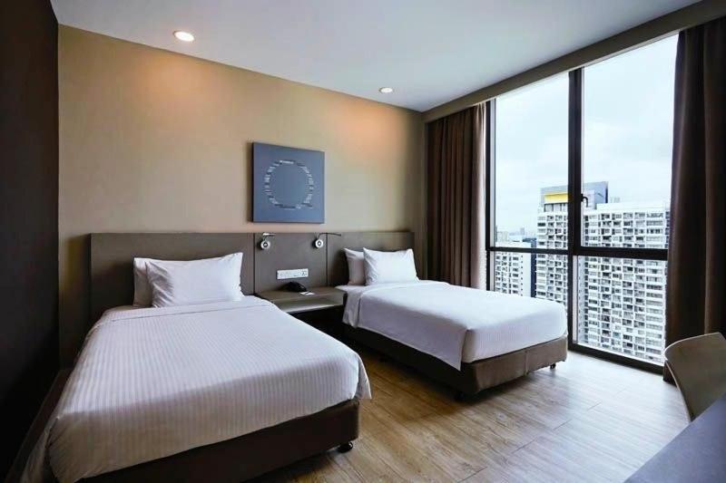 Q Damansara By Trillionz Petaling Jaya Exterior foto
